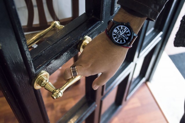Edoardo Alaimo look Fossil watch6