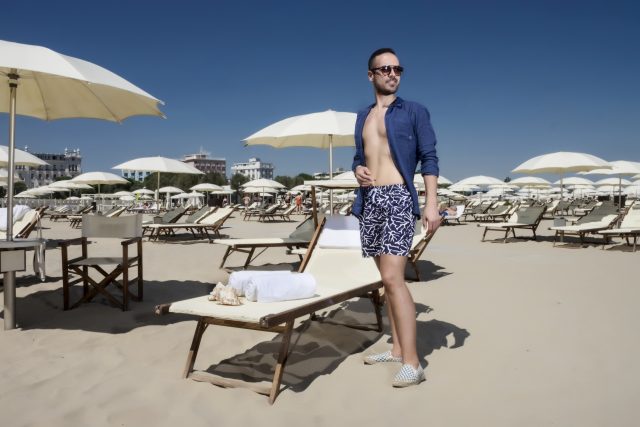 costumi da uomo - Edoardo Alaimo fashion influencer per Zalando3